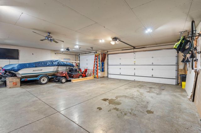 11384 269th Avenue NW, Zimmerman, MN 55398