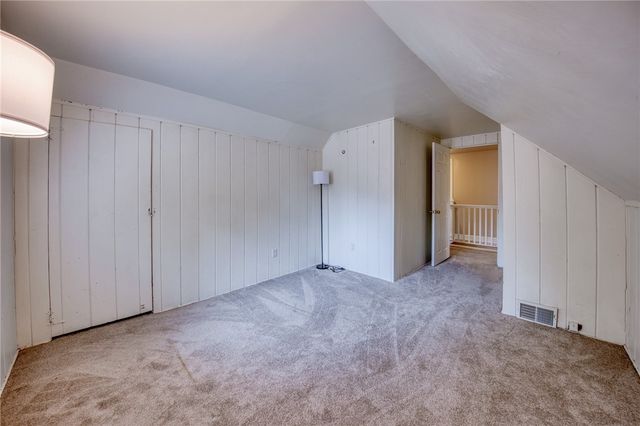447 Old Clairton Rd, Pleasant Hills, PA 15236