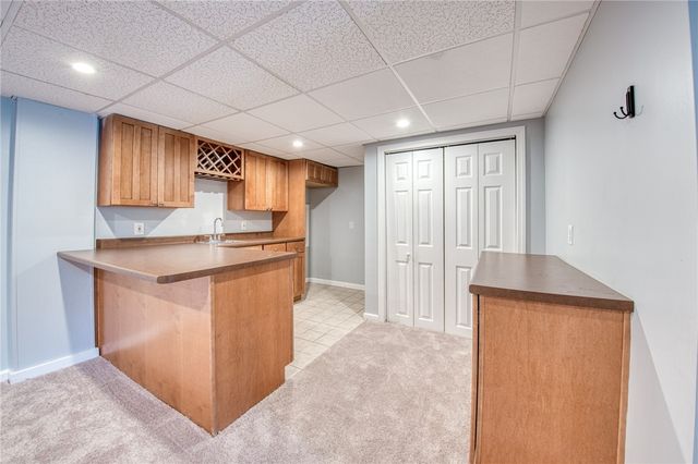 447 Old Clairton Rd, Pleasant Hills, PA 15236