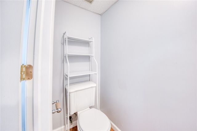 447 Old Clairton Rd, Pleasant Hills, PA 15236