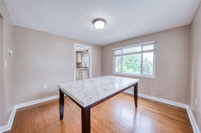 447 Old Clairton Rd, Pleasant Hills, PA 15236