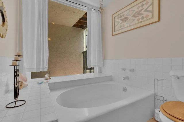 2402 Altisma Way D, Carlsbad, CA 92009