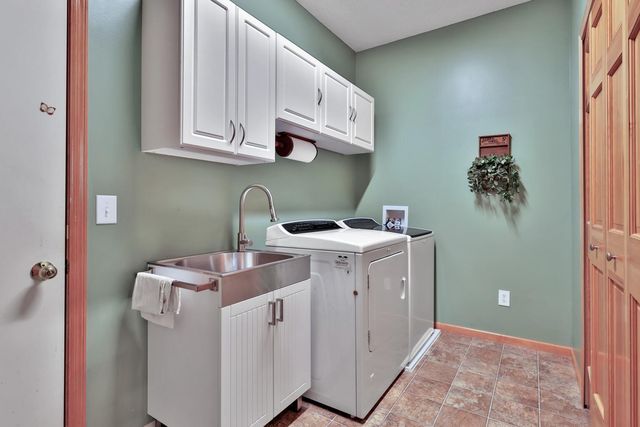 4460 Empire Drive N 1, Hugo, MN 55038