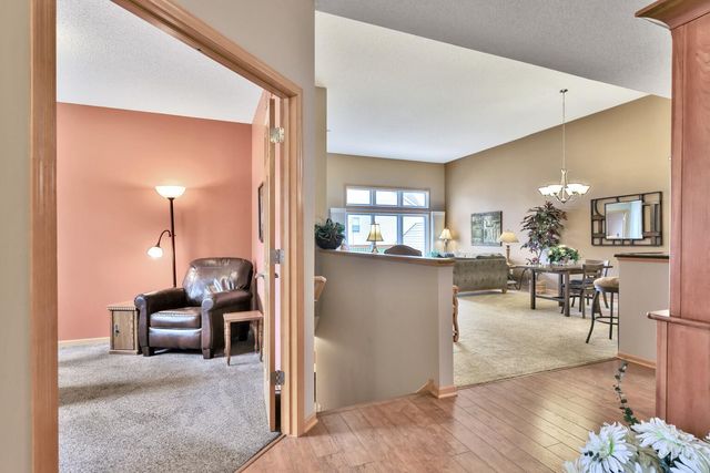 4460 Empire Drive N 1, Hugo, MN 55038