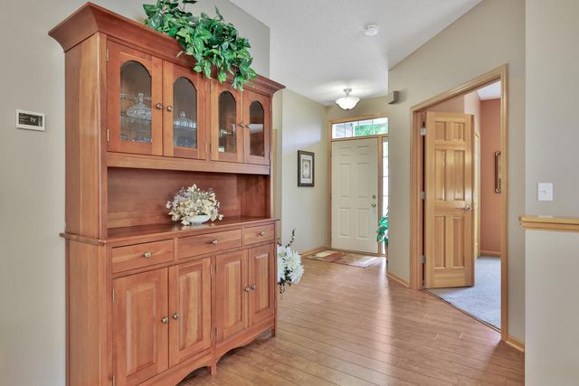 4460 Empire Drive N 1, Hugo, MN 55038