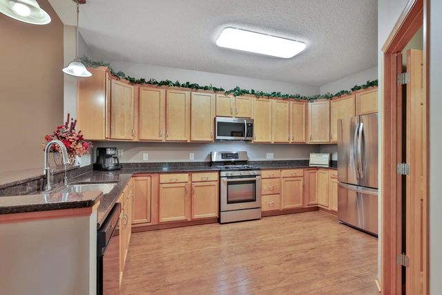 4460 Empire Drive N 1, Hugo, MN 55038