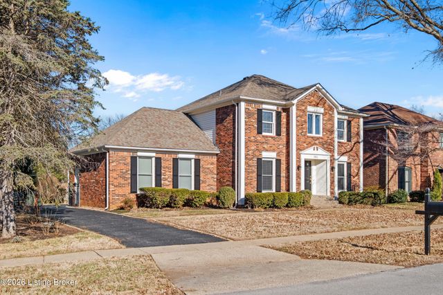 1811 Bainbridge Row Dr, Louisville, KY 40207