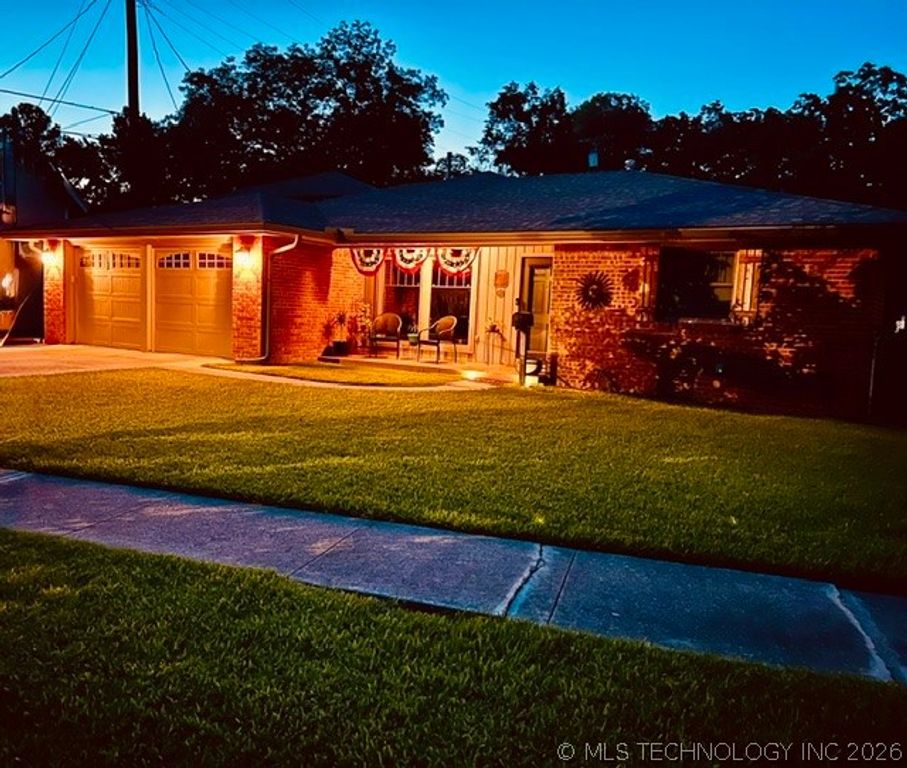 405 3rd Avenue SW, Ardmore, OK 73401