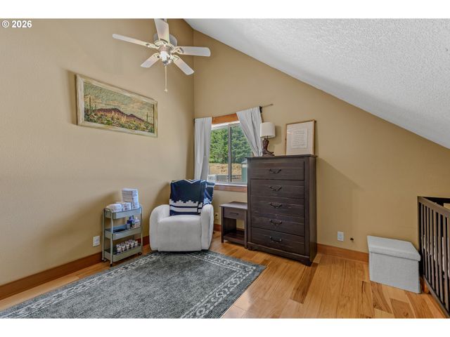 29455 GREGORY Rd, Rainier, OR 97048