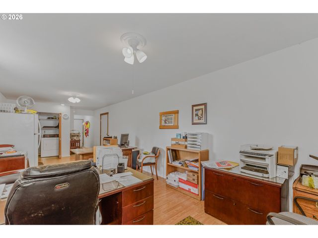 29455 GREGORY Rd, Rainier, OR 97048
