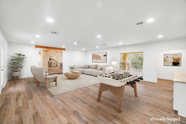 2180 Medina Hwy, Kerrville, TX 78028