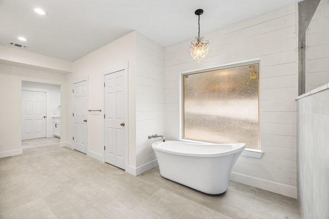 2180 Medina Hwy, Kerrville, TX 78028