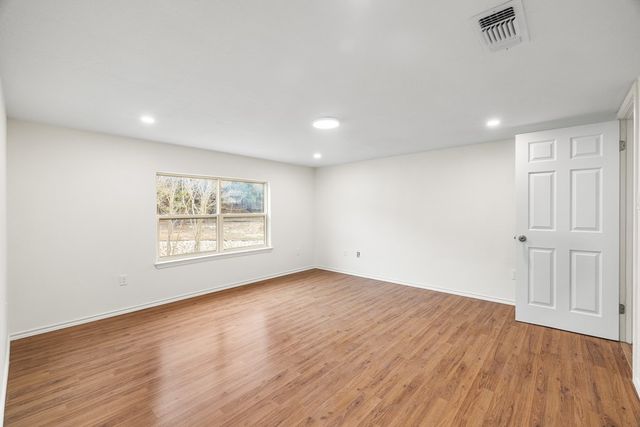 2180 Medina Hwy, Kerrville, TX 78028