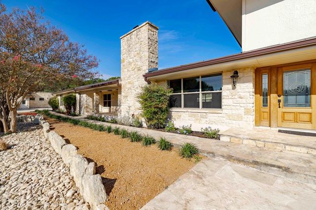 2180 Medina Hwy, Kerrville, TX 78028