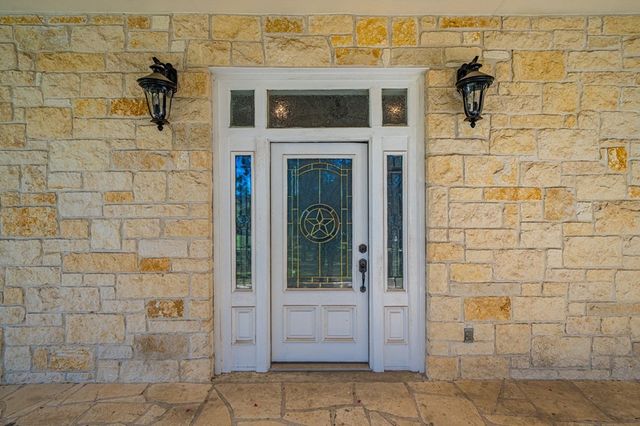 2180 Medina Hwy, Kerrville, TX 78028