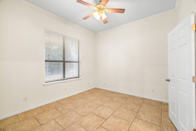 2180 Medina Hwy, Kerrville, TX 78028