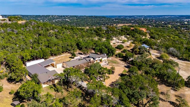 2180 Medina Hwy, Kerrville, TX 78028