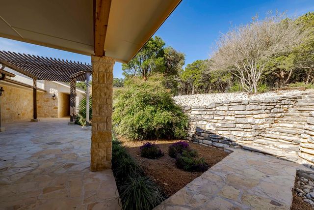 2180 Medina Hwy, Kerrville, TX 78028