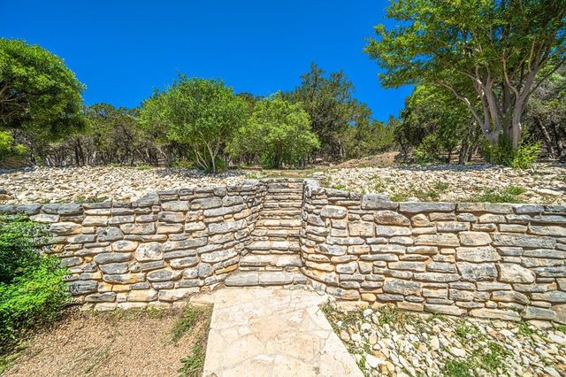 2180 Medina Hwy, Kerrville, TX 78028