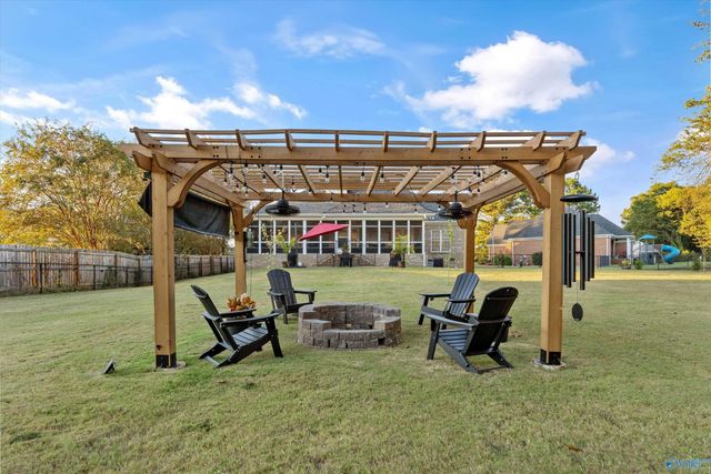 102 Campfire Circle, Meridianville, AL 35759