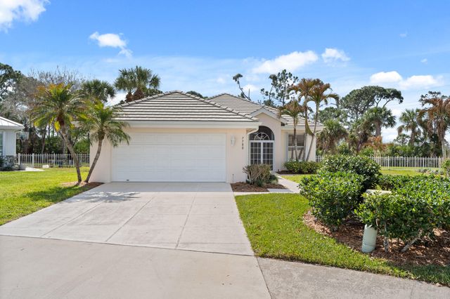 7780 SE Needle Palm Circle, Hobe Sound, FL 33455