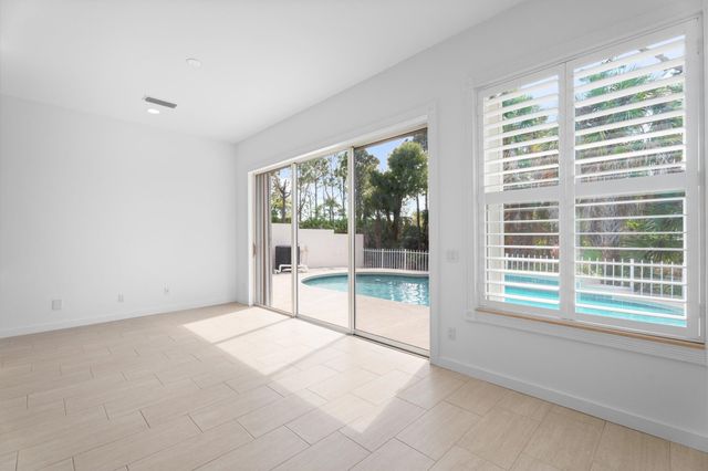 7780 SE Needle Palm Circle, Hobe Sound, FL 33455