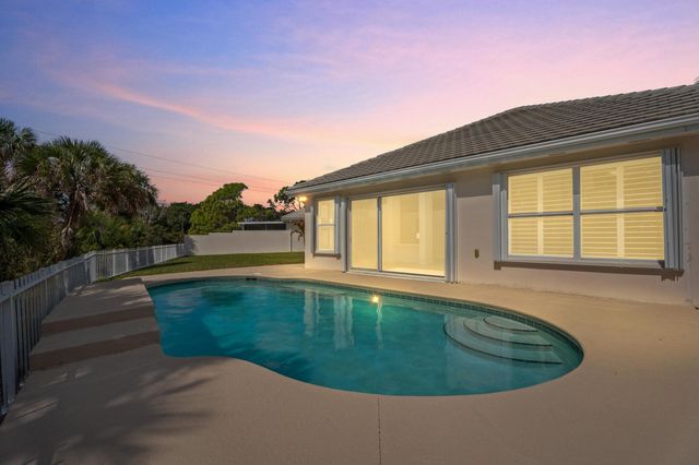 7780 SE Needle Palm Circle, Hobe Sound, FL 33455