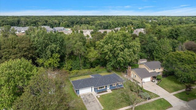 3644 Edinburgh Drive, Kalamazoo, MI 49006