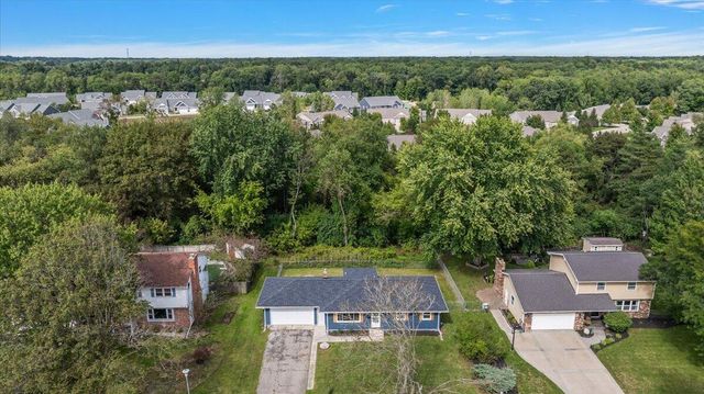 3644 Edinburgh Drive, Kalamazoo, MI 49006