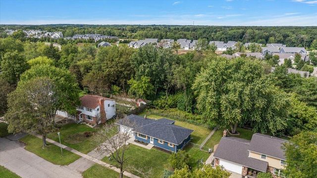3644 Edinburgh Drive, Kalamazoo, MI 49006