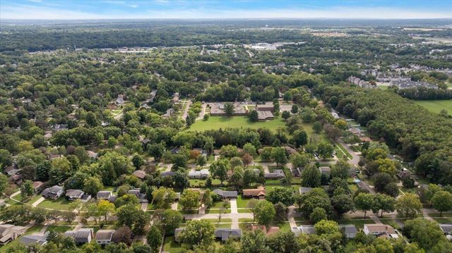 3644 Edinburgh Drive, Kalamazoo, MI 49006