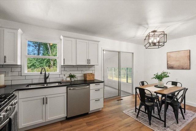 3644 Edinburgh Drive, Kalamazoo, MI 49006