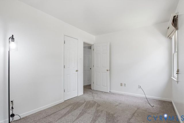 4907 Cane Mill Ln, North Chesterfield, VA 23236