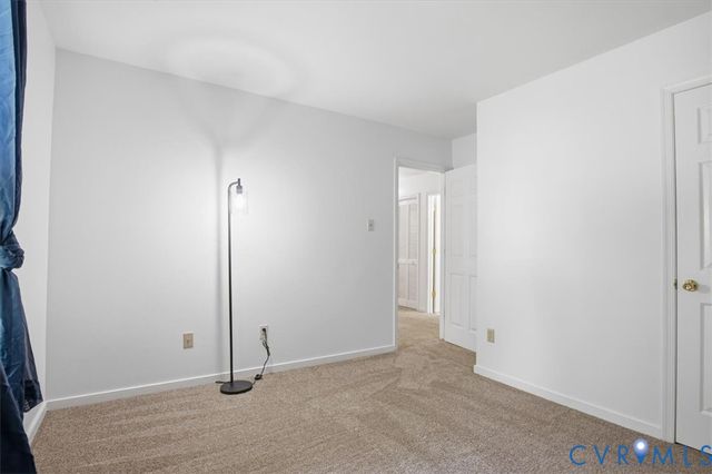 4907 Cane Mill Ln, North Chesterfield, VA 23236