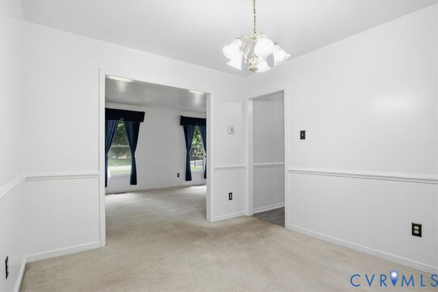 4907 Cane Mill Ln, North Chesterfield, VA 23236