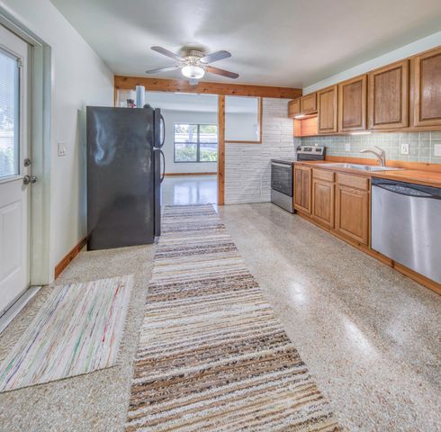 341 Pinewood Street, Lantana, FL 33462