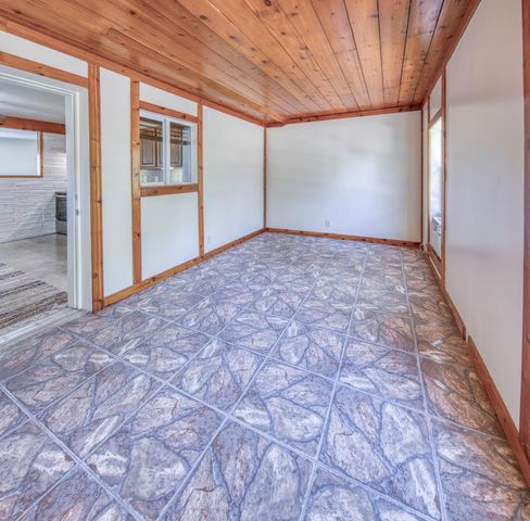 341 Pinewood Street, Lantana, FL 33462