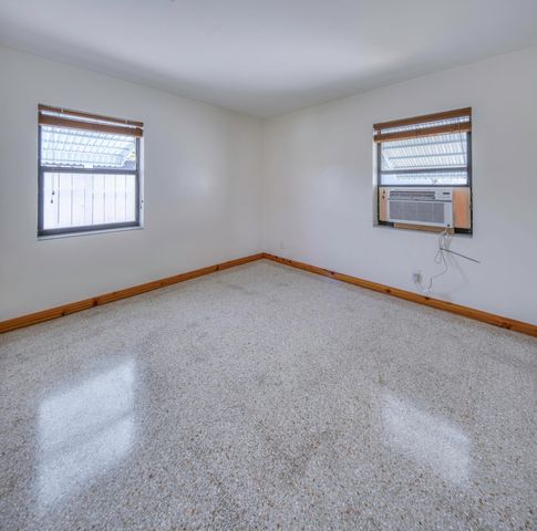 341 Pinewood Street, Lantana, FL 33462