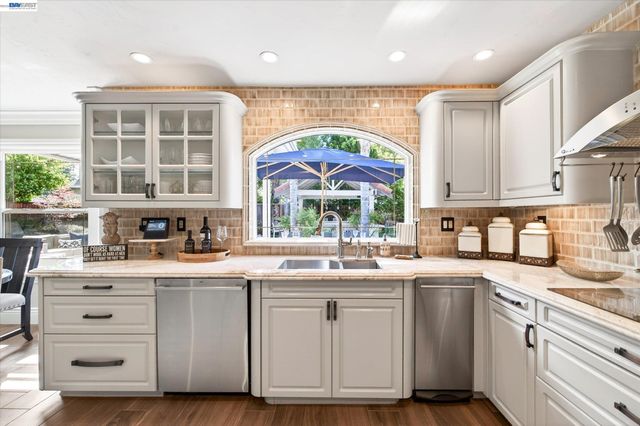 3341 Sorrel Downs Ct, Pleasanton, CA 94588