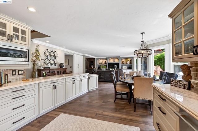 3341 Sorrel Downs Ct, Pleasanton, CA 94588