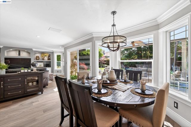 3341 Sorrel Downs Ct, Pleasanton, CA 94588