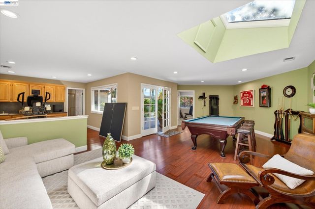 3341 Sorrel Downs Ct, Pleasanton, CA 94588