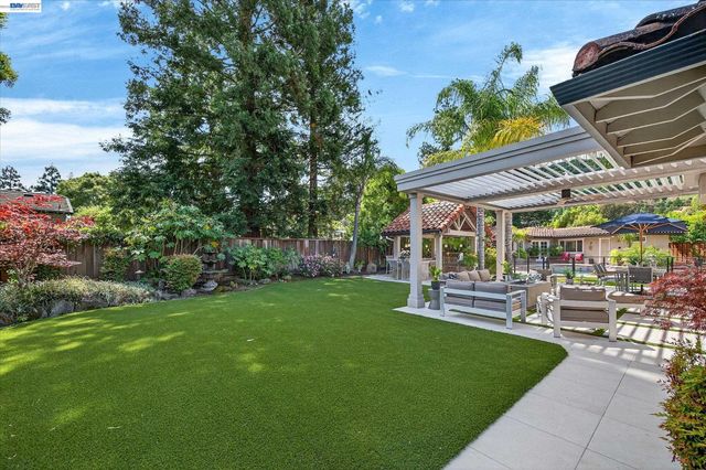 3341 Sorrel Downs Ct, Pleasanton, CA 94588