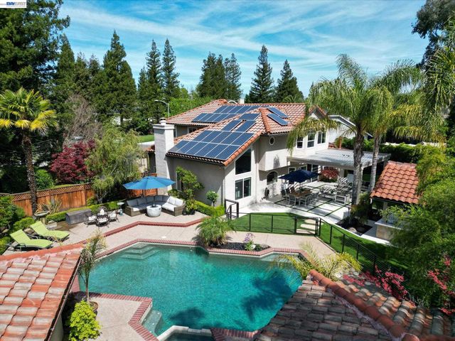 3341 Sorrel Downs Ct, Pleasanton, CA 94588