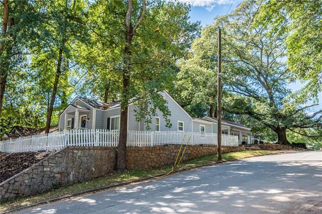937 Lawton Street SW, Atlanta, GA 30310