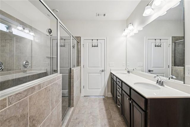 1114 Hibiscus Way SW, Mableton, GA 30126