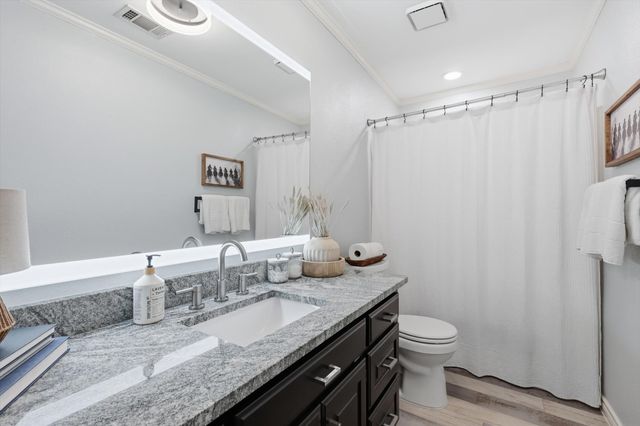 1809 Lake Crest Lane, Plano, TX 75023