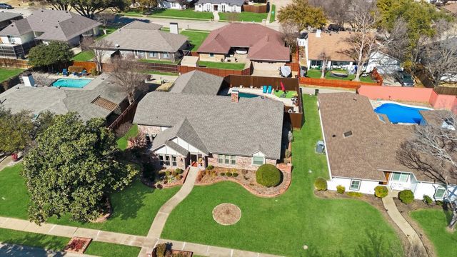 1809 Lake Crest Lane, Plano, TX 75023