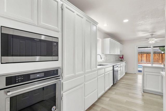 2309 Ridderkerk Cir, Modesto, CA 95356