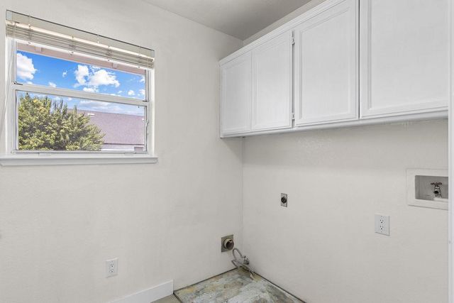 2309 Ridderkerk Cir, Modesto, CA 95356